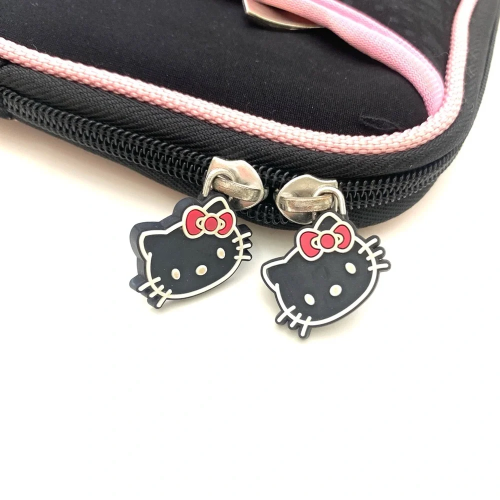 Hello Kitty Black/Pink Neoprene Tablet Carrier